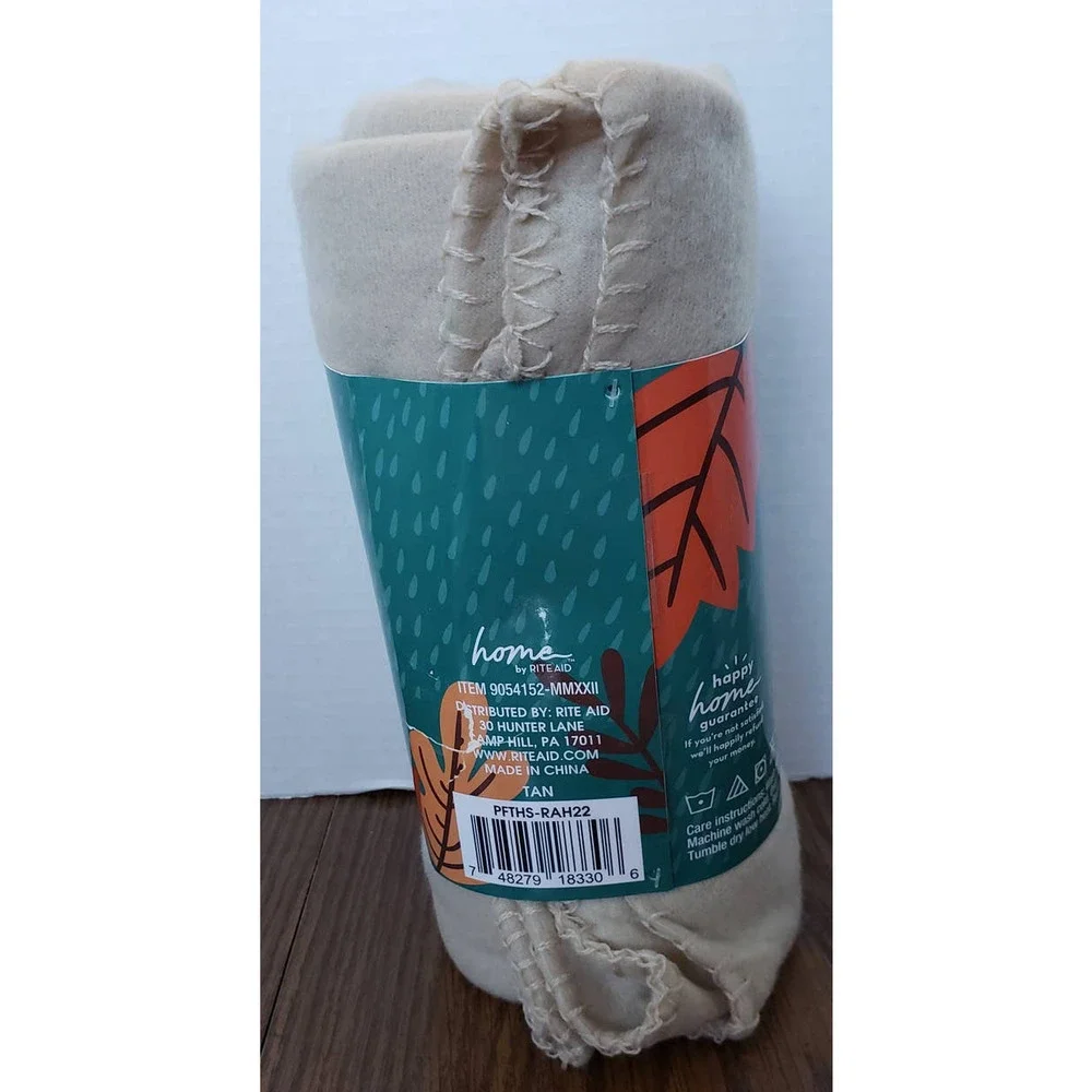 Home Fleece Sandcastle Beige Light Weight Throw Blanket 50 X 60 Inches New
